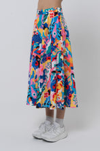 Load image into Gallery viewer, DAISY
